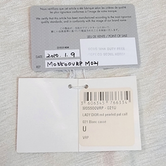 COA CHRISTIAN DIOR Cannage Quilted Patent Leather Medium Lady Dior Bag - Picture 3 of 13